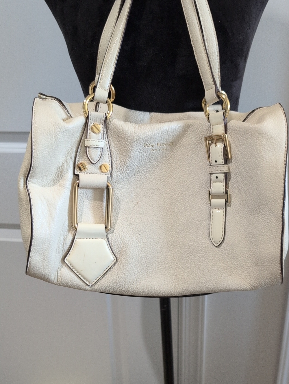 Izaac Mizrahi Cream Pebbled Leather Shoulder Bag with Gold Hardware